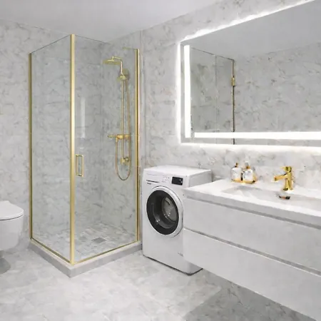 Hanza Tower White Sky 24 Jacuzzi & Pool &