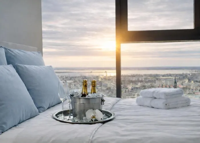 Apartman Hanza Tower White Sky 24 Jacuzzi & Pool & *